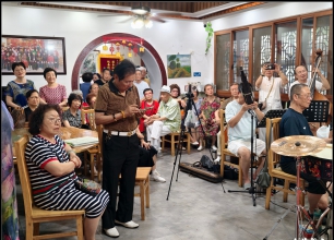 三地票友欢聚周庄水乡  沪韵悠扬唱响元宝农庄